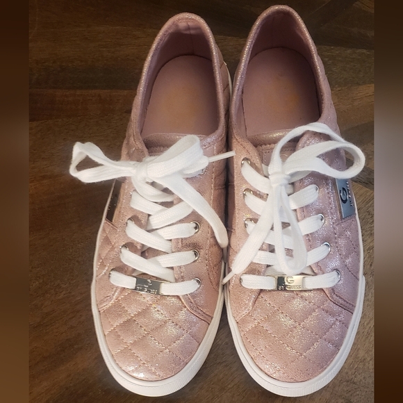 Guess Women's Quilted Pink Glitter Sneakers Size 8.5 - Picture 14 of 15